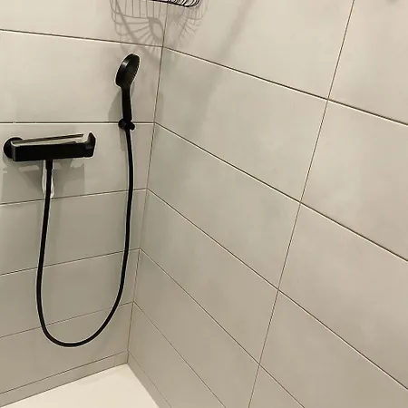 Moderne Et Cosy à 2 Pas De La *